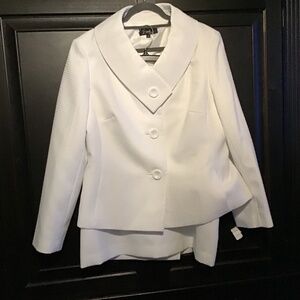 White 2 pcs lined suit by Emily
